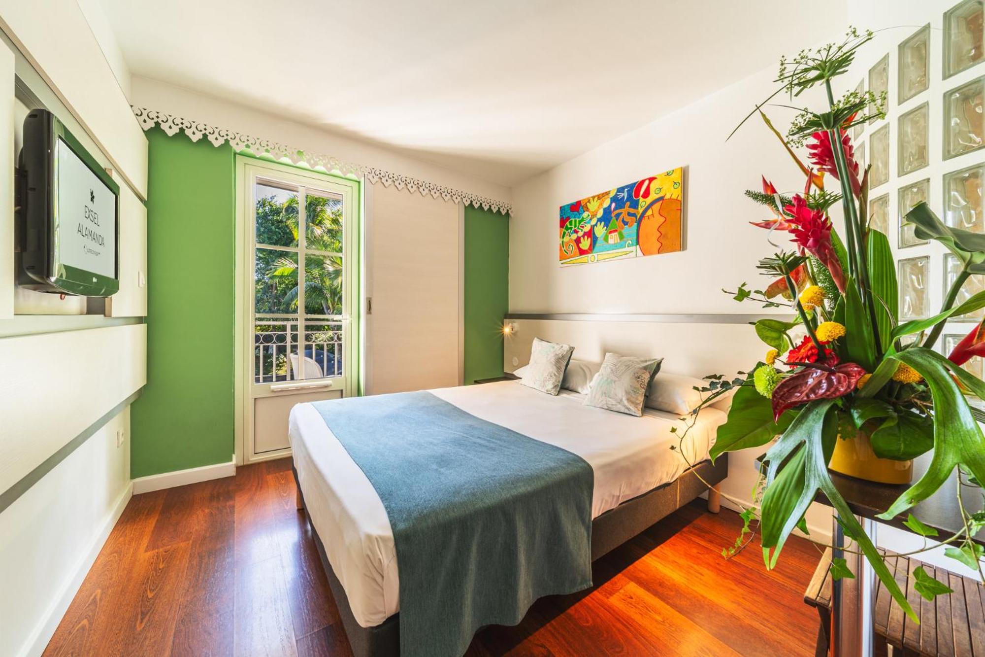 Hotel Exsel Alamanda Saint-Gilles-les Bains Kültér fotó
